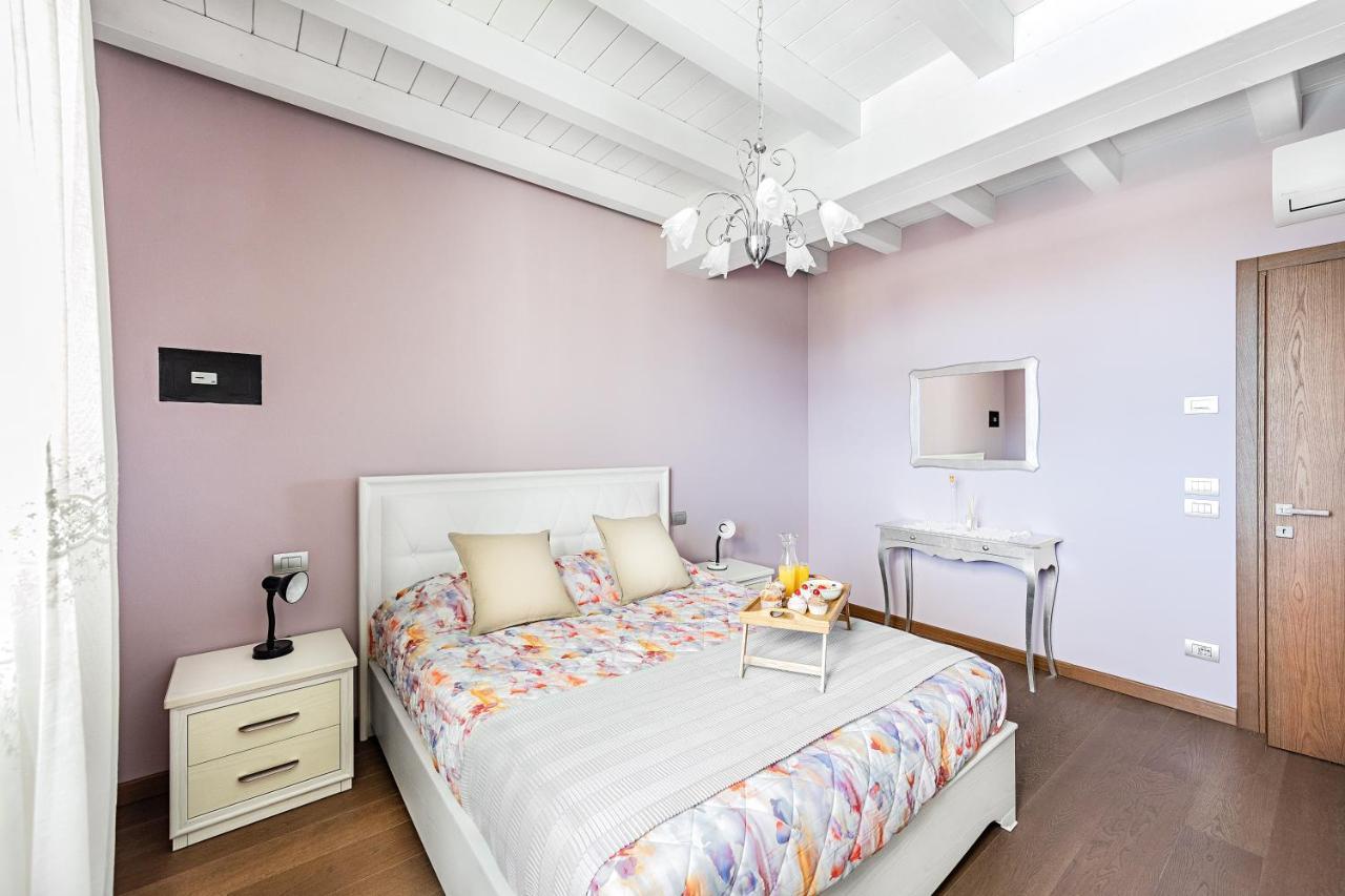 Warda C11 Apartment By Wonderful Italy Desenzano del Garda Exterior foto